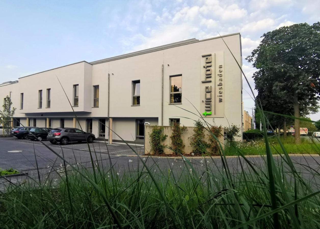 Tinytwice Hotel Wiesbaden Bagian luar foto