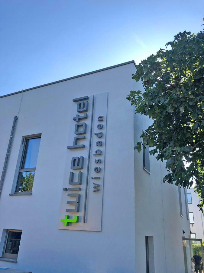 Tinytwice Hotel Wiesbaden Bagian luar foto