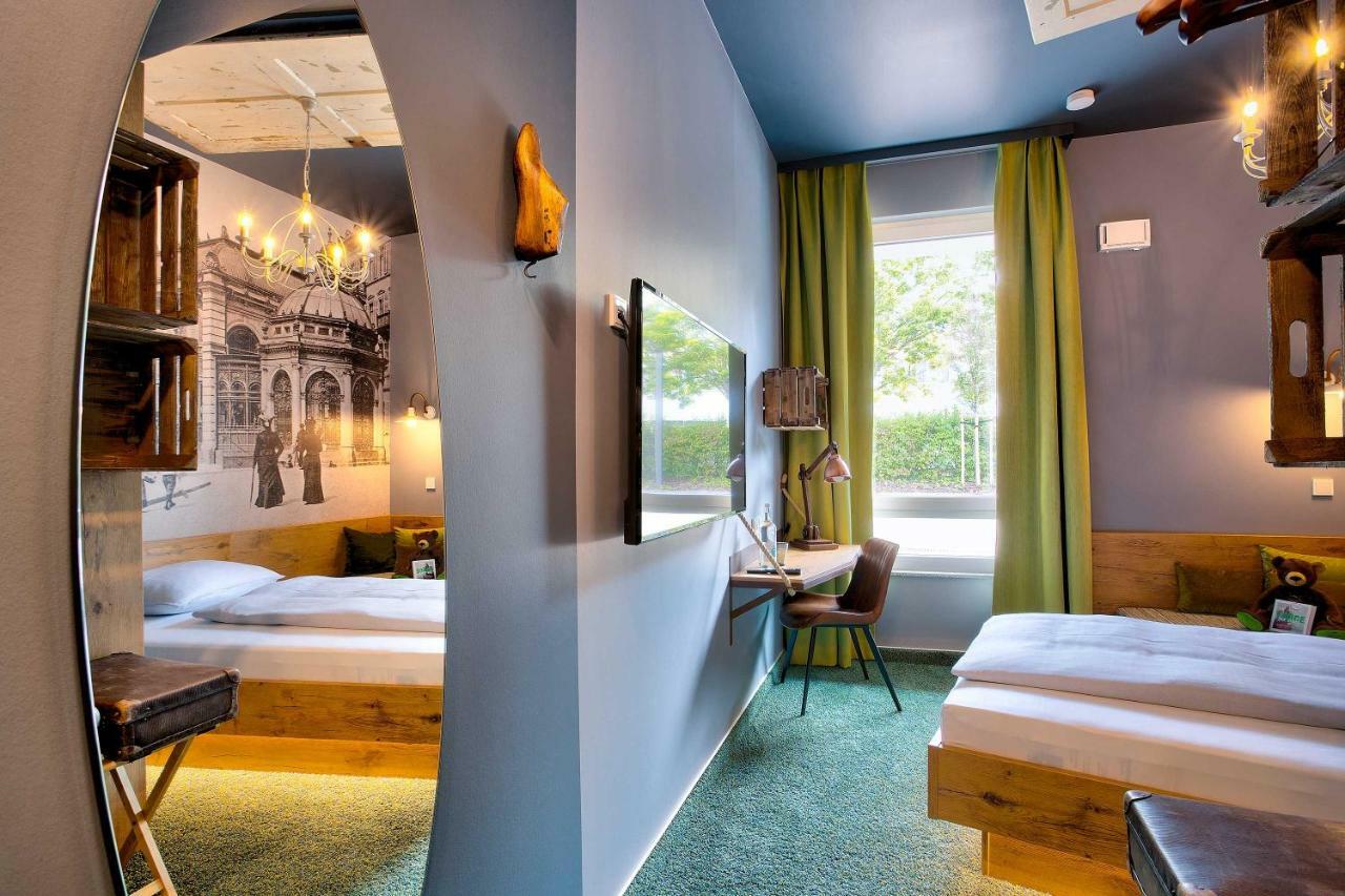 Tinytwice Hotel Wiesbaden Bagian luar foto