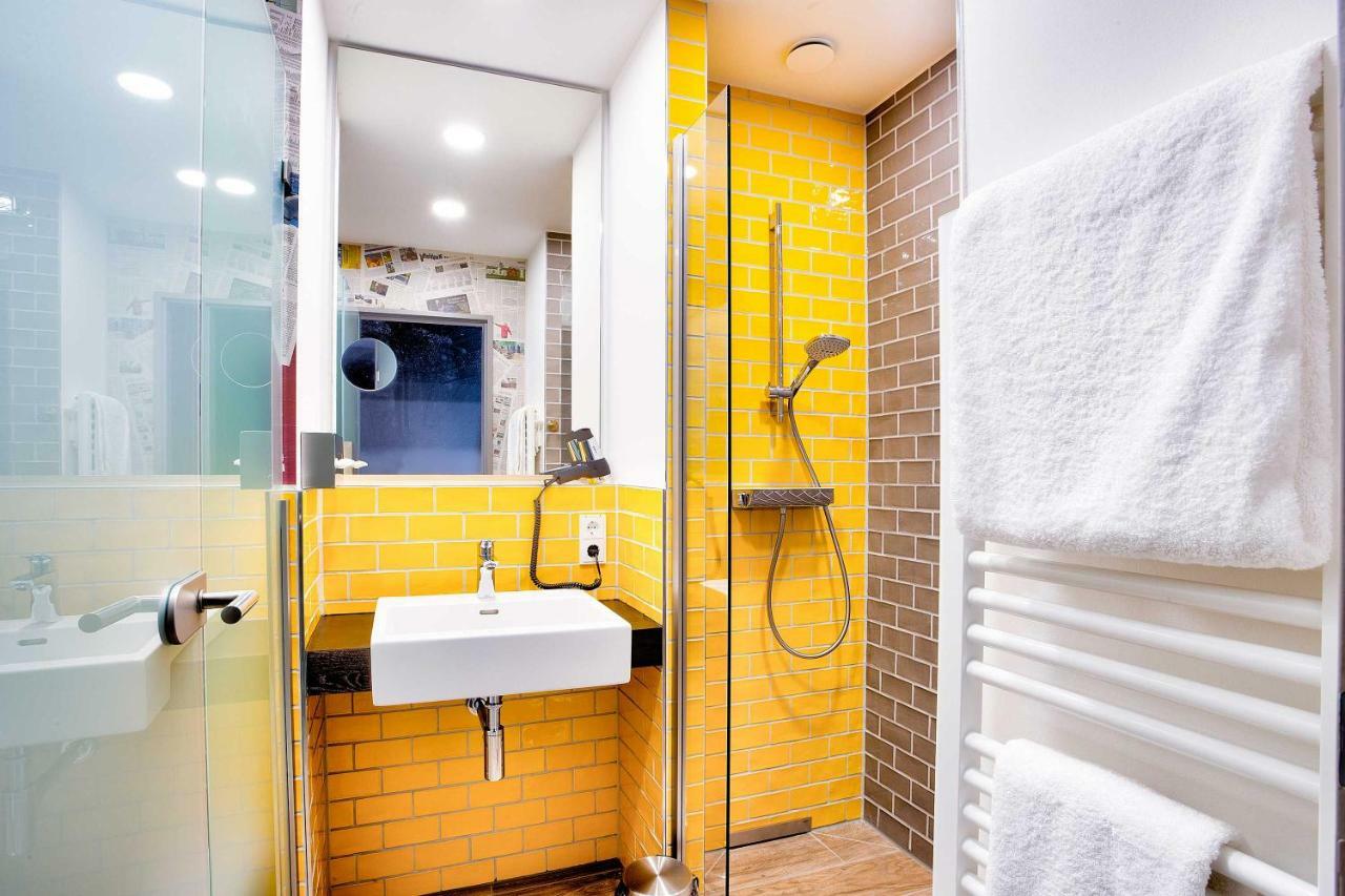 Tinytwice Hotel Wiesbaden Bagian luar foto